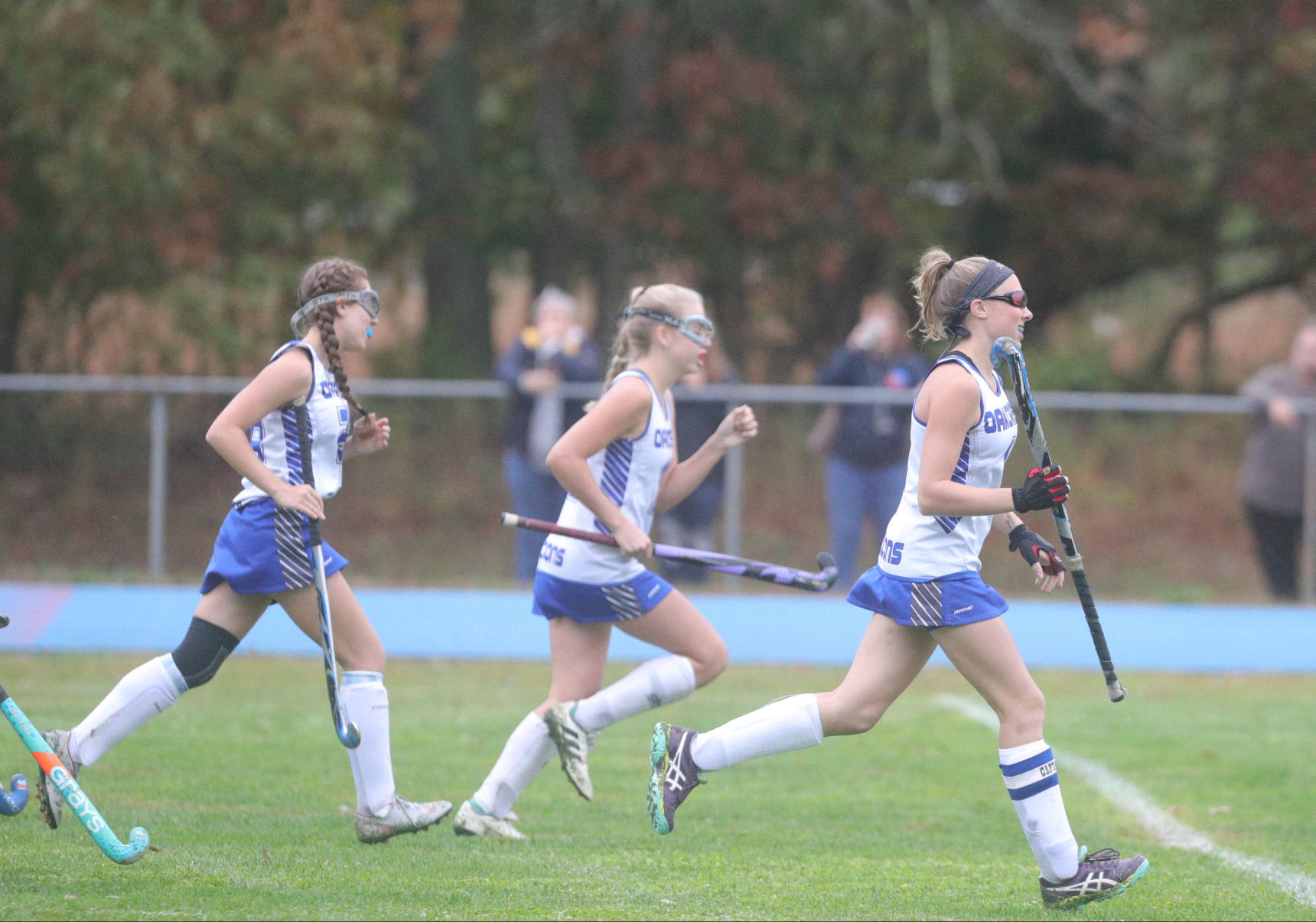 Lacey vs Oakcrest Field Hockey game